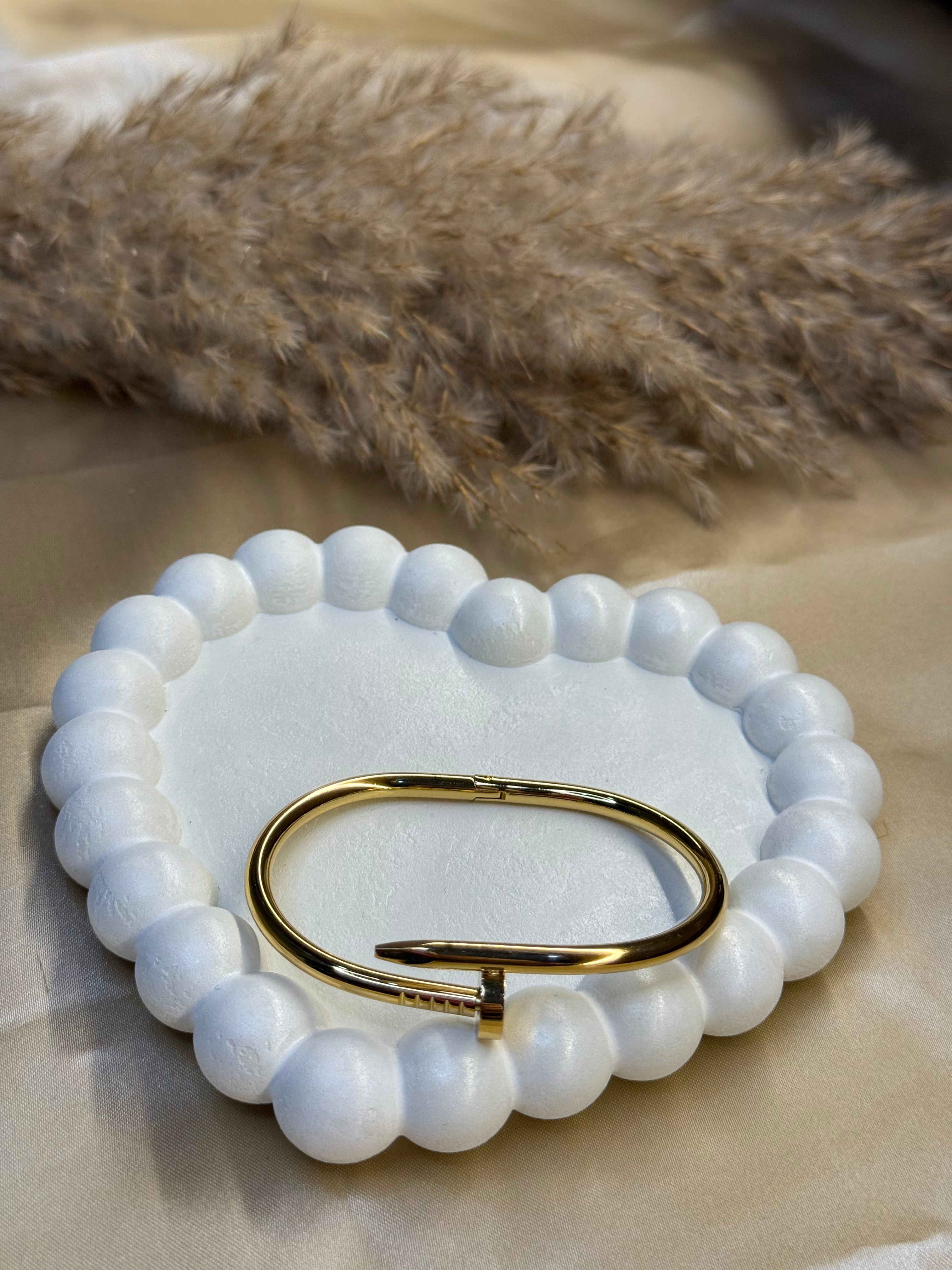 Aurora Cuff